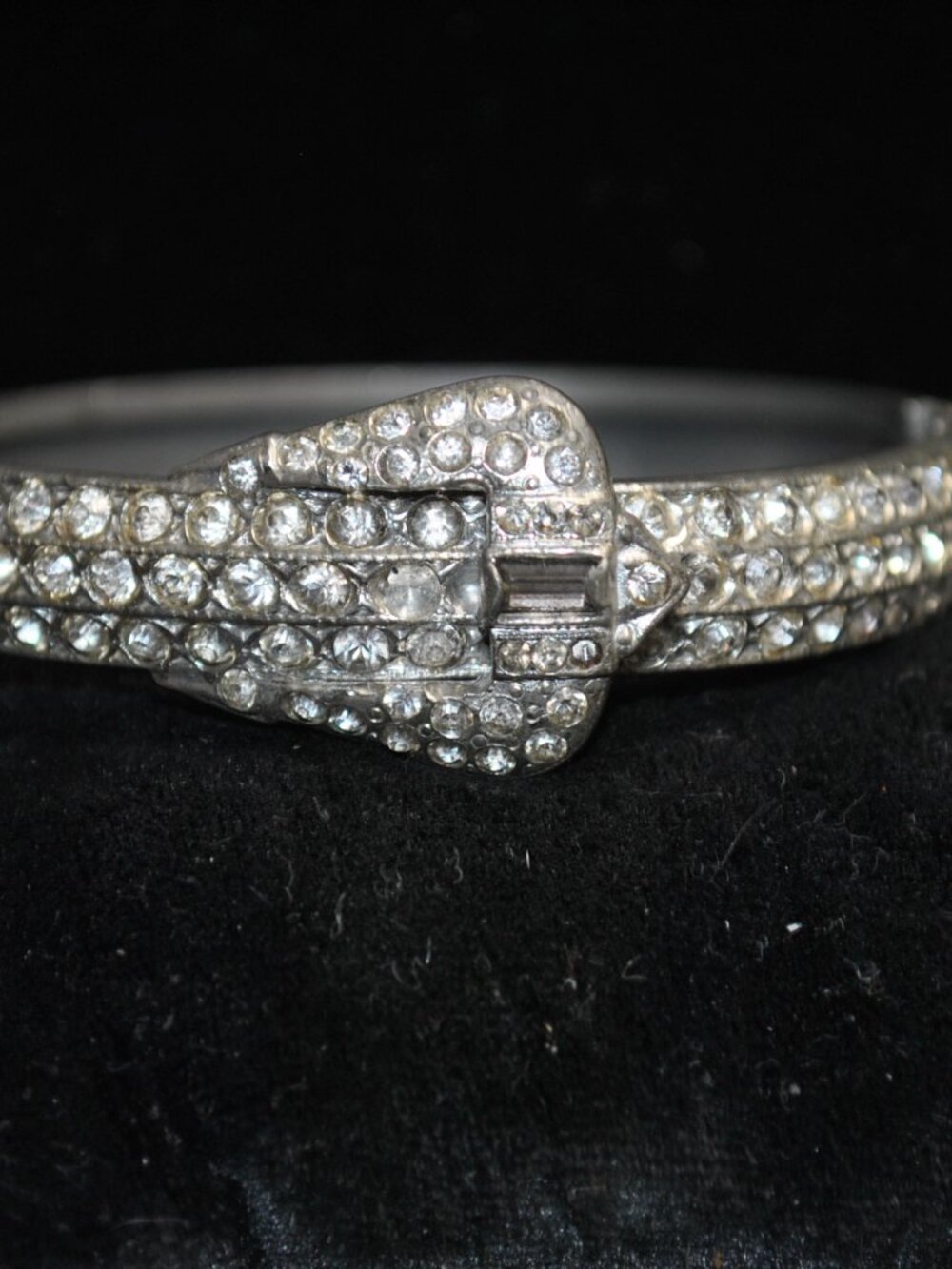 Vintage 1930s Art Deco Paste Rhinestone Buckle-style Bangle with Engraved Floral